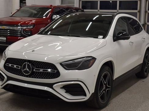 New 2026 Mercedes-Benz GLA 250 4MATIC image 9