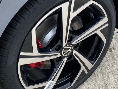 New 2026 Volkswagen GTI SE image 15