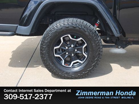 Used 2020 Jeep Gladiator Rubicon image 22