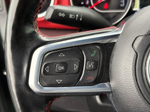 Used 2021 Jeep Wrangler Unlimited Rubicon image 25