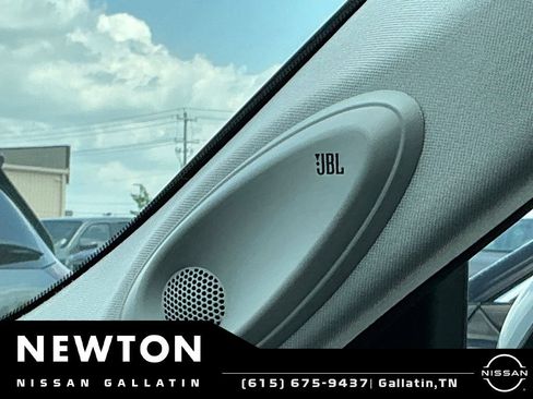 Used 2023 Toyota Highlander Platinum AWD/4WD image 24