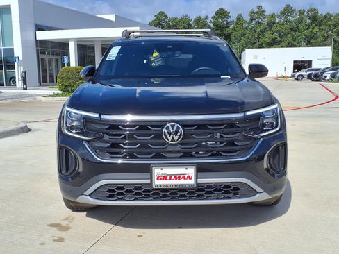 New 2026 Volkswagen Atlas Cross Sport SE FWD image 5