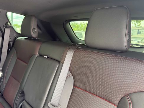 Used 2019 Chevrolet Blazer RS FWD image 28