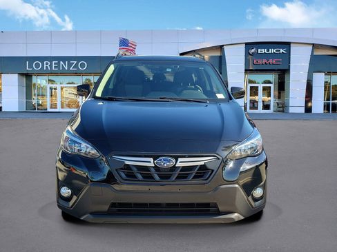 Used 2023 Subaru Crosstrek 2.0i Premium image 2