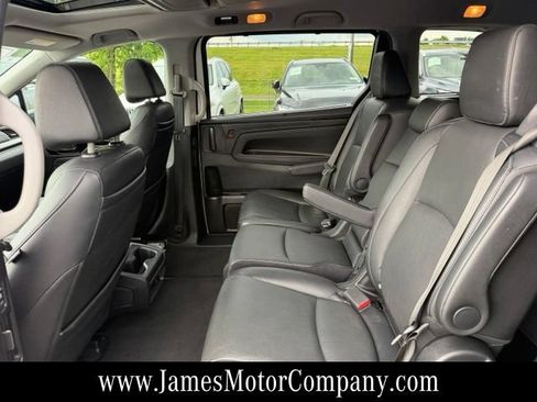 Used 2022 Honda Odyssey Touring image 17