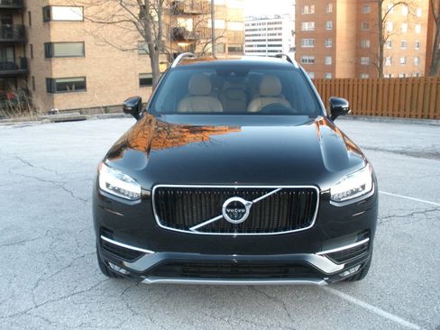 Used 2018 Volvo XC90 T6 Momentum w/ Convenience Package image 7