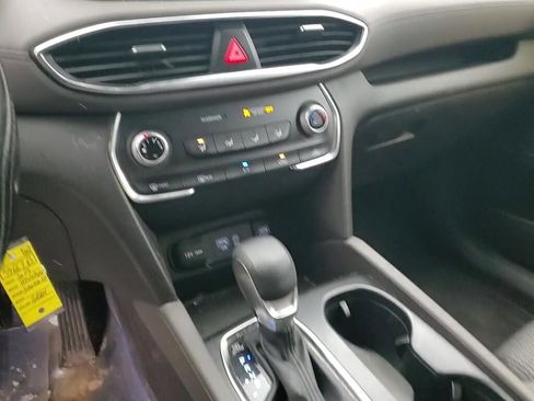 Used 2019 Hyundai Santa Fe SE image 28