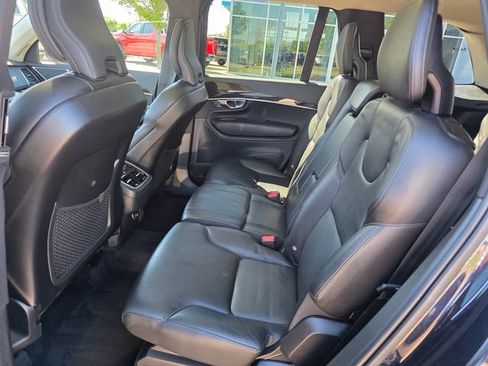 Used 2019 Volvo XC90 T6 Momentum w/ Protection Package Premier AWD/4WD image 21