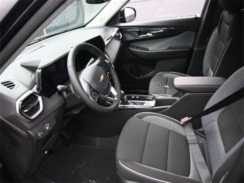New 2026 Chevrolet TrailBlazer LT w/ Convenience Package image 8