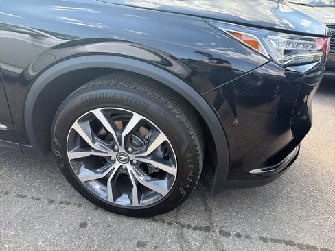 Used 2023 Acura MDX SH-AWD w/ Technology Package image 4