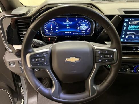 Certified 2024 Chevrolet Silverado 1500 LT w/ Z71 Off-Road Package AWD/4WD image 10