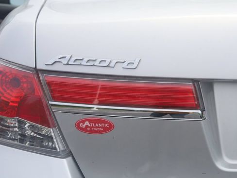 Used 2011 Honda Accord LX image 19
