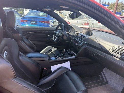 Used 2015 BMW M4 Coupe RWD image 5
