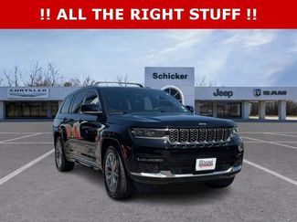 Used 2022 Jeep Grand Cherokee L Summit w/ Luxury Tech Group V AWD/4WD video 1