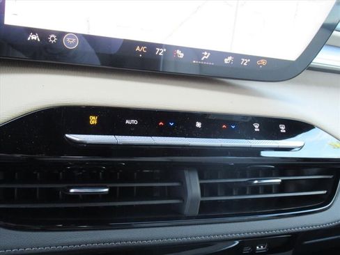 New 2026 Buick Enclave Preferred w/ Power Package image 23