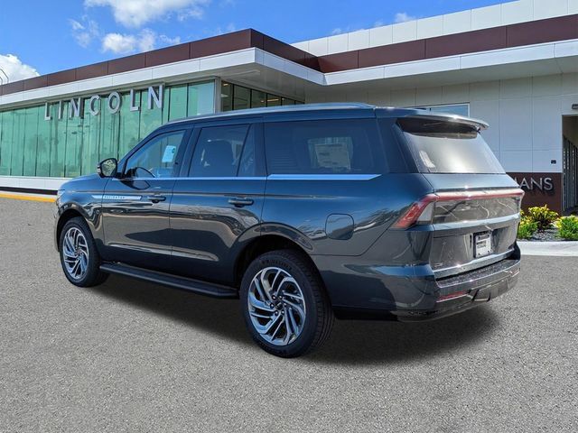 New 2026 Lincoln Navigator Premiere AWD/4WD image 6