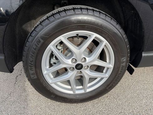 Used 2024 Ford Edge SEL w/ Convenience Package image 12