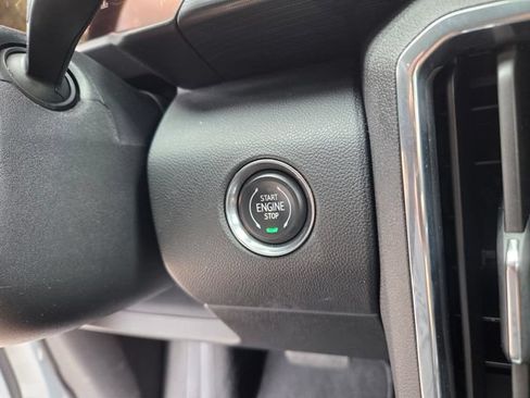 Used 2025 GMC Acadia Elevation FWD image 27
