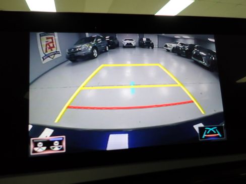 Used 2022 Lexus ES 250 w/ Premium Package image 17