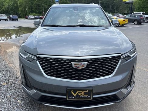 Used 2022 Cadillac XT6 Premium Luxury image 10