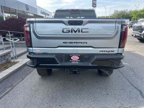 New 2026 GMC Sierra 2500 AT4X w/ LPO, Black Badging Package AWD/4WD image 4