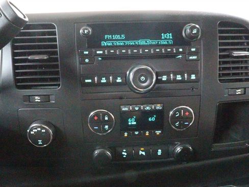 Used 2013 GMC Sierra 1500 SLE w/ Power Tech Package AWD/4WD image 11