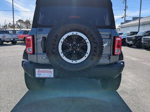 New 2024 Ford Bronco Black Diamond w/ Sasquatch Package AWD/4WD image 5
