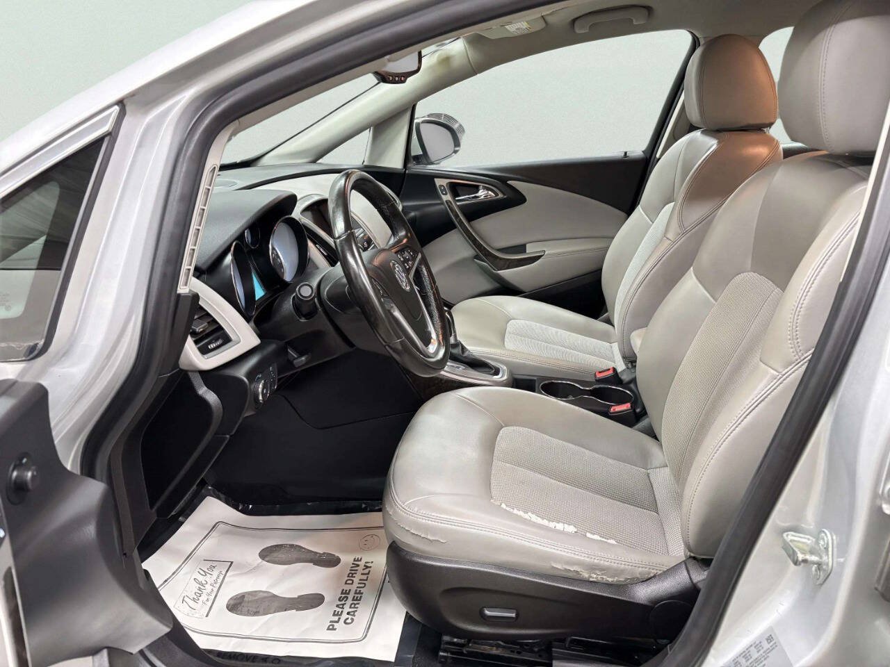 Used 2014 Buick Verano Convenience FWD image 15