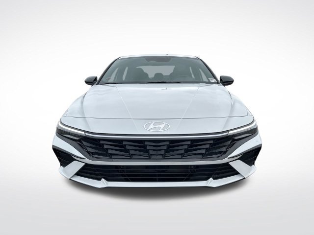 New 2026 Hyundai Elantra SEL FWD image 16