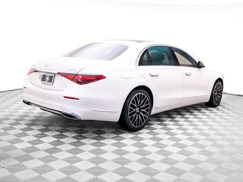 Used 2021 Mercedes-Benz S 580 4MATIC Sedan image 5