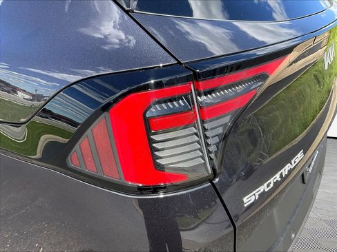 New 2026 Kia Sportage EX FWD image 14