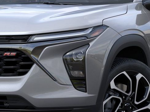 New 2026 Chevrolet Trax RS FWD image 10