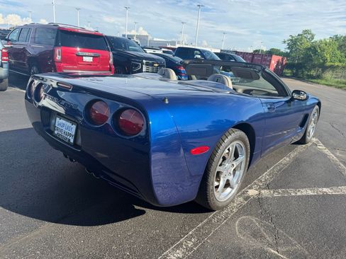 Used 2004 Chevrolet Corvette Convertible w/ Preferred Equipment Group RWD image 13