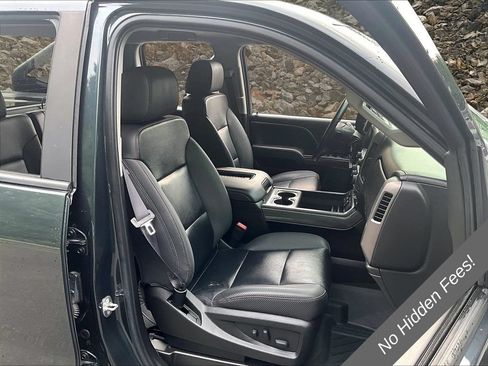 Used 2017 GMC Sierra 1500 SLT w/ All Terrain X Package AWD/4WD image 7