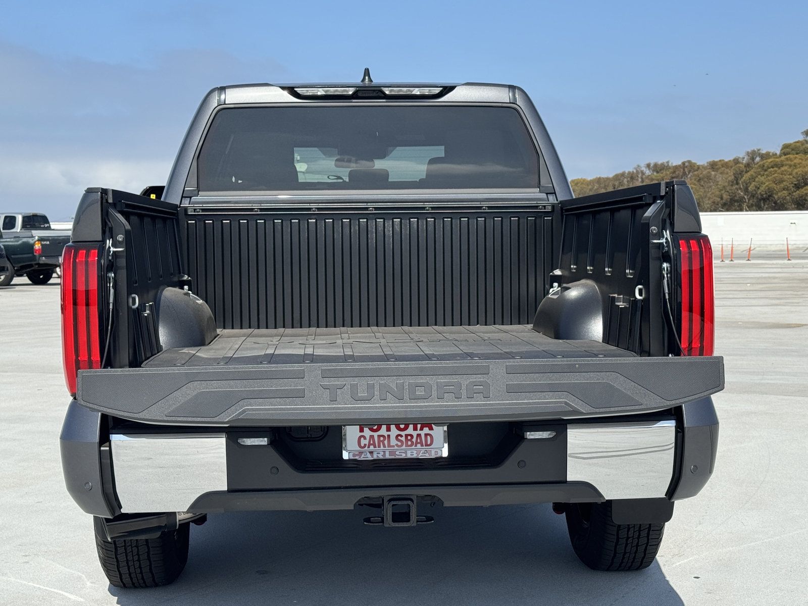 New 2026 Toyota Tundra SR5 w/ TRD Off-Road Package AWD/4WD image 9