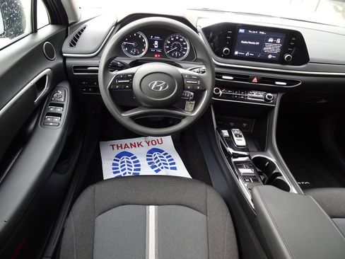 Used 2021 Hyundai Sonata SE image 13