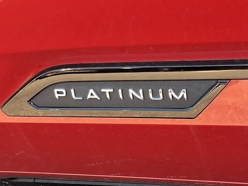 Used 2024 Toyota Sequoia Platinum image 33