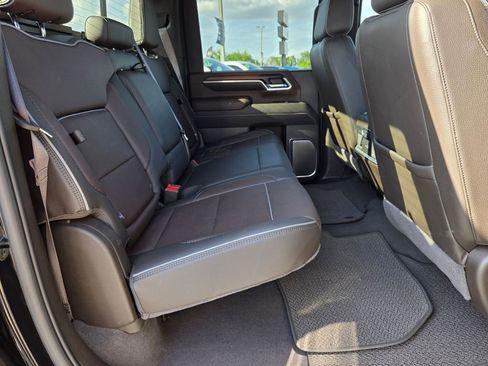 Certified 2024 GMC Sierra 2500 Denali w/ Denali Reserve Package AWD/4WD image 15