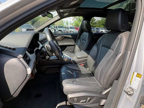 Used 2018 Audi Q7 2.0T Premium Plus AWD/4WD image 30
