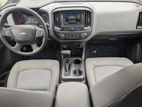 Used 2019 Chevrolet Colorado W/T image 16