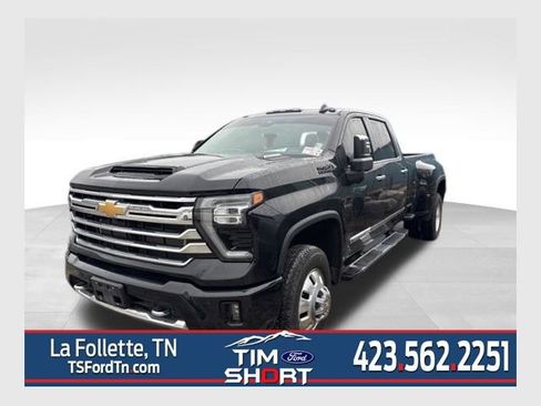 Used 2024 Chevrolet Silverado 3500 High Country w/ High Country Premium Package image 1