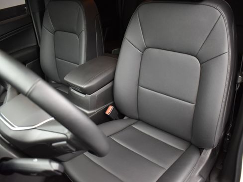 Used 2025 Chevrolet Colorado Trail Boss image 20