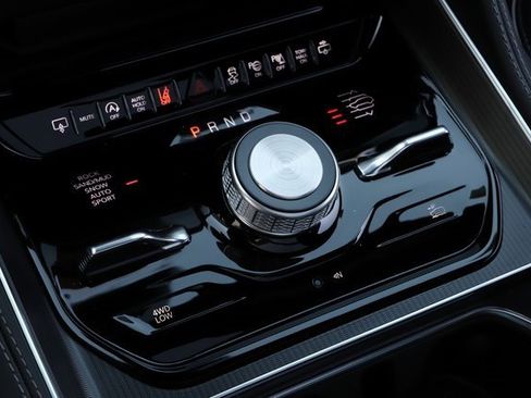 New 2024 Jeep Grand Wagoneer Series II w/ Quick Order Packagew 28T image 40