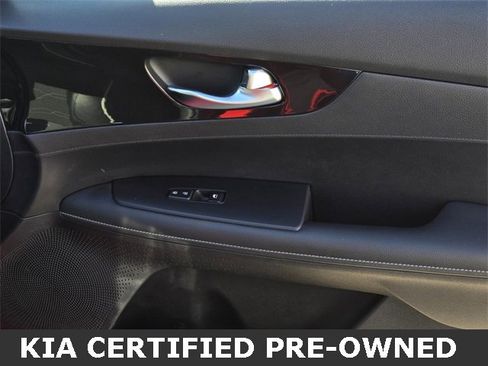 Certified 2024 Kia Forte GT-Line image 8