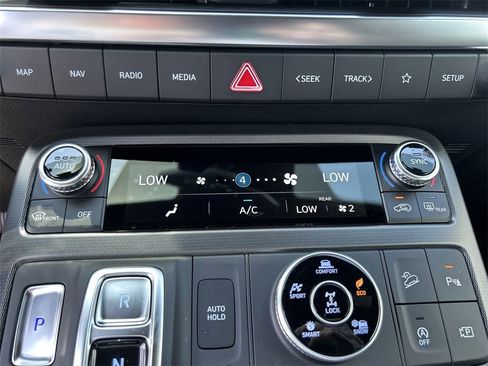 New 2025 Hyundai Palisade Calligraphy image 27