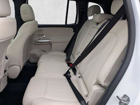 Used 2026 Mercedes-Benz GLB 250 image 20