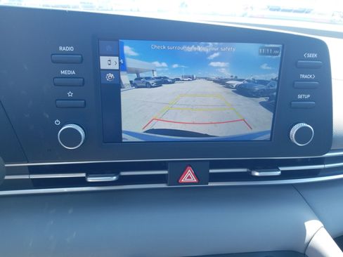 New 2026 Hyundai Elantra SE FWD image 20