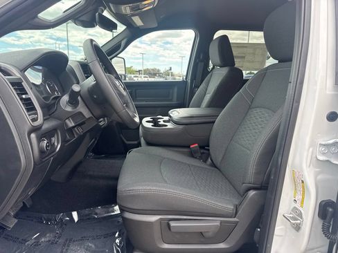 New 2026 RAM 2500 Tradesman AWD/4WD image 4