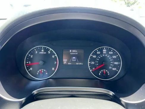 Used 2021 Kia Seltos S FWD image 44