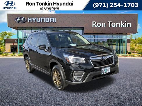 Used 2021 Subaru Forester Limited image 1